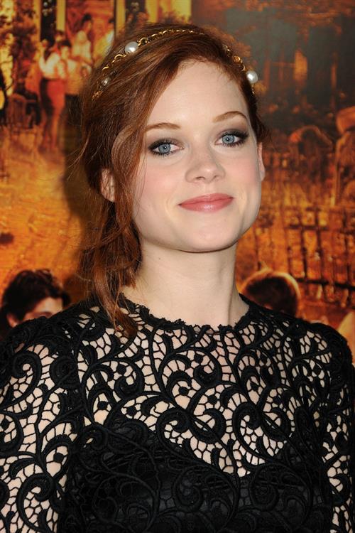 Jane Levy Fun Size premiere in LA 10/25/12 