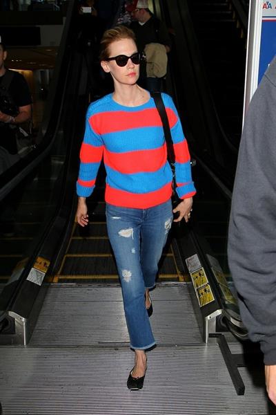 January Jones - Los Angeles International Airport (07.05.2013) 