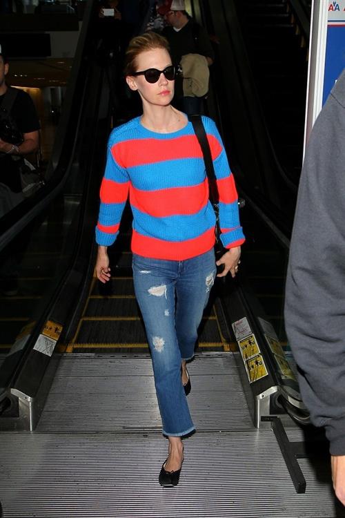 January Jones - Los Angeles International Airport (07.05.2013) 