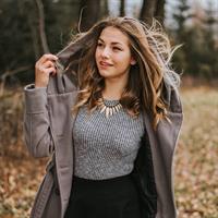 Picture of the hot young model Michaela Schimböck