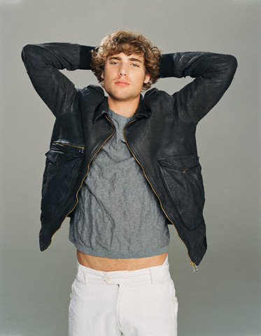 Dustin Milligan