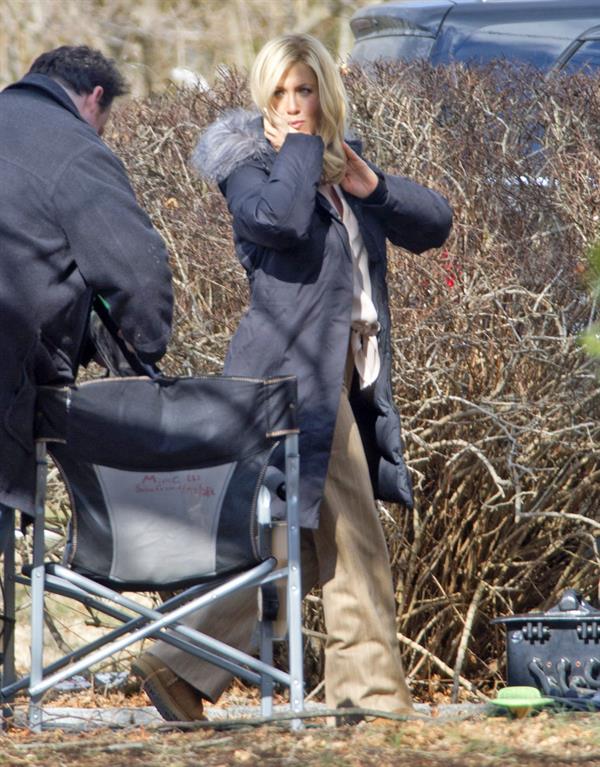 Jennifer Aniston - On the set of the Untitled Elmore Leonard Project in Connecticut (06.02.2013) 