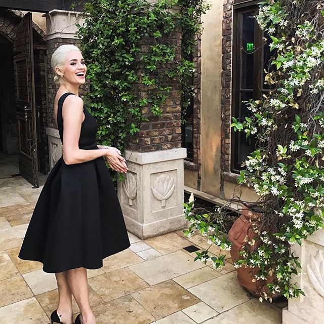 Allie Ayers Pictures (74 Images)