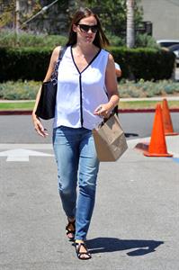 Jennifer Garner went to the Tavern for brunch in Santa Monica 
August 9, 2012 