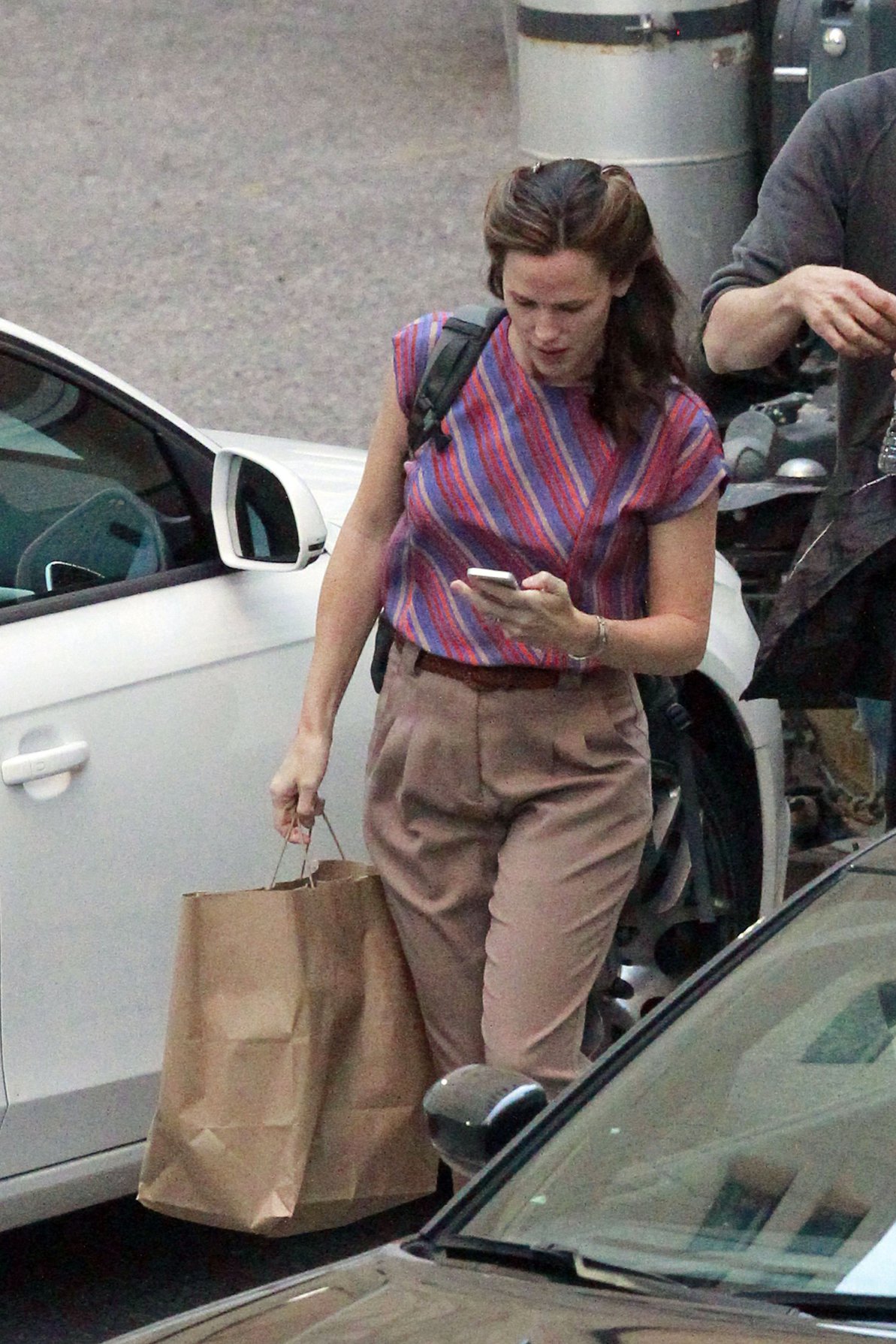 Jennifer Garner Pictures Jennifer Garner Filming 'Dallas Buyers Club' in New Orleans (November 15, 2012)