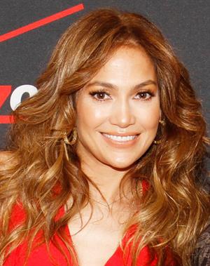 Jennifer Lopez Verizon Wireless meet Jennifer Lopez Flyaway Contest in Santa Monica on January 26, 2013