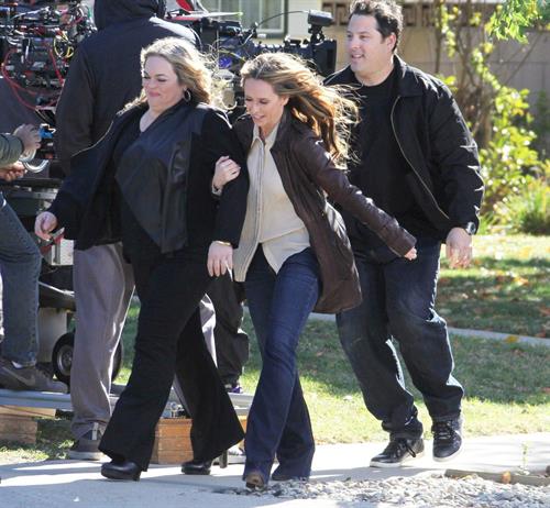 Jennifer Love Hewitt Pictures Jennifer Love Hewitt filming The Client List and really getting into character in between takes. January 10, 2013