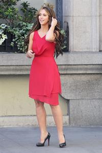 Jennifer Love Hewitt Filming on the set of  The Client List  in Los Angeles (October 26, 2012) 