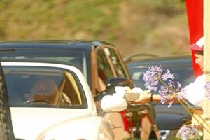 Jennifer Love Hewitt - Out and about candids in Los Angeles, May 29, 2012