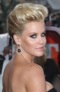Jenny McCarthy American Music Awards (November 18, 2012) 