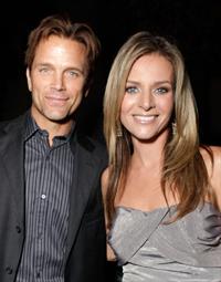 Jessalyn Gilsig 20th Annual Environmental Media Awards -- Burbank, Oct. 16, 2010 