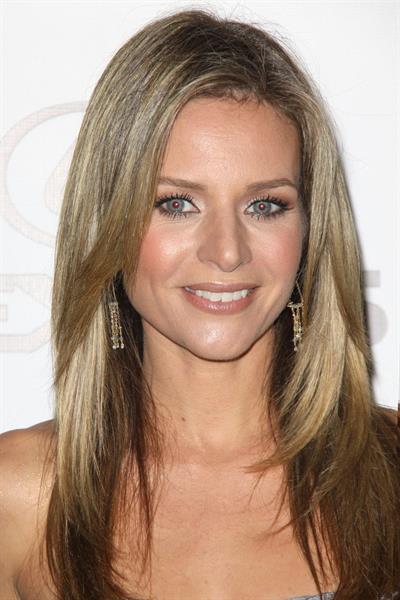 Jessalyn Gilsig 20th Annual Environmental Media Awards -- Burbank, Oct. 16, 2010 