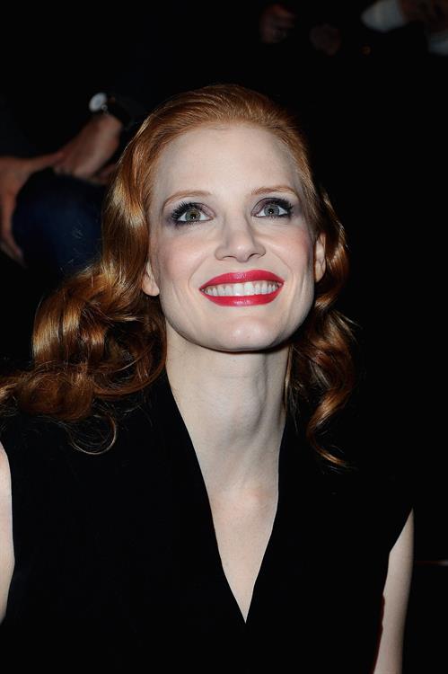 Jessica Chastain attends the Paris Fashion Week in Paris (02.03.2013) 