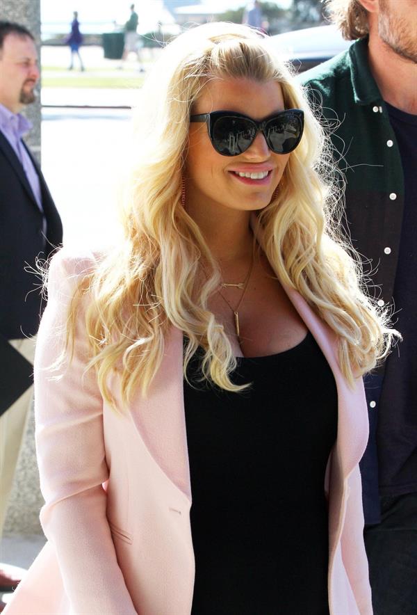 Jessica Simpson at The Ivy in Beverly Hills 2/14/13 