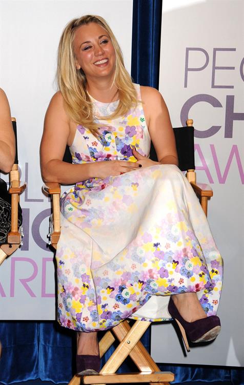 Kaley Cuoco People's Choice Awards 2013 Nomination Announcements (November 15, 2012) 