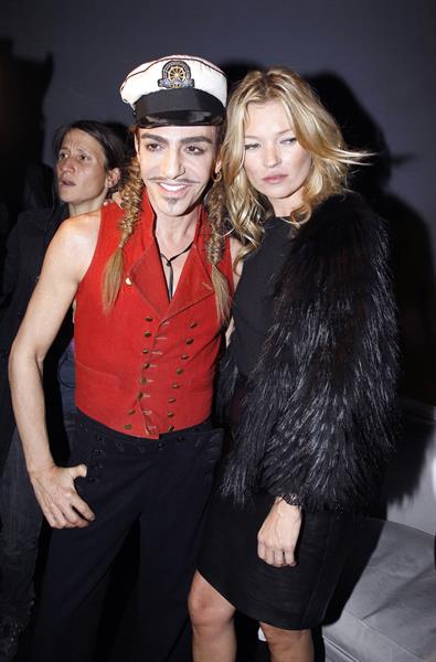 Kate Moss Christian Dior Fashion Show during Paris Fashion Week October 1, 2010 