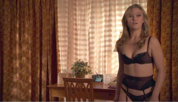 Julia Stiles in lingerie