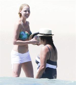 Katherine Heigl Bikini Pictures Katherine Heigl On vacation in Los Cabos, Mexico - April 7, 2013