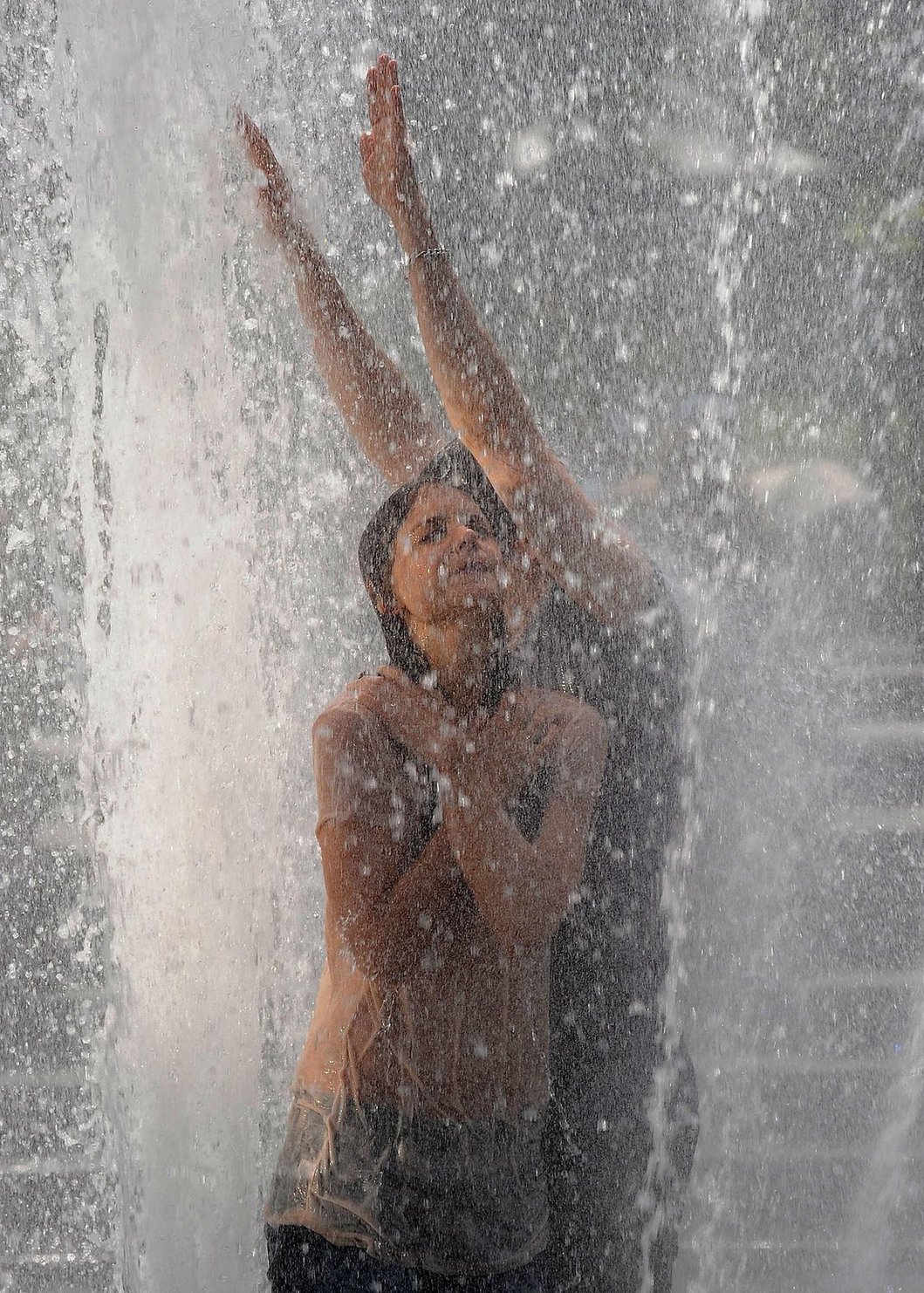 Katie Holmes Films  Mania Days  in Washington Square Park (May 21, 2013) 