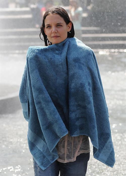 Katie Holmes Films  Mania Days  in Washington Square Park (May 21, 2013) 