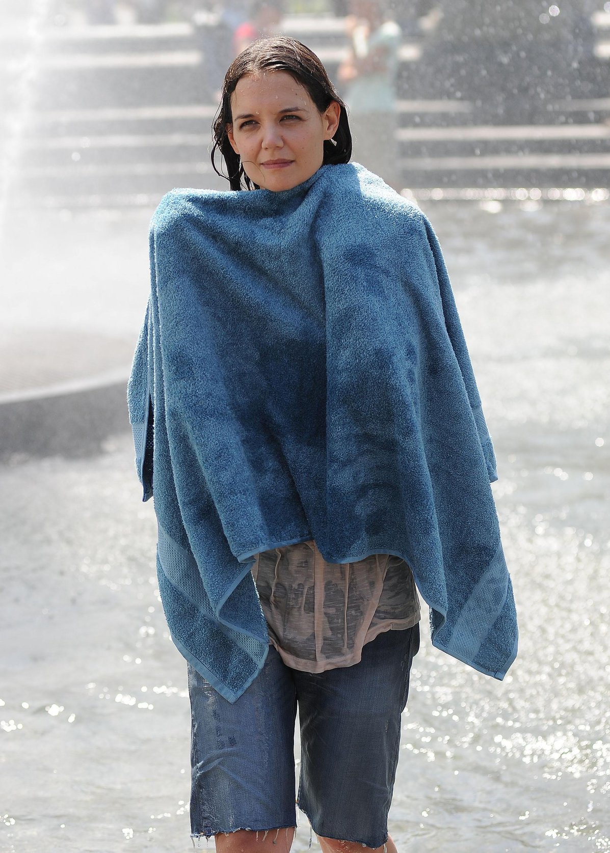 Katie Holmes Films  Mania Days  in Washington Square Park (May 21, 2013) 