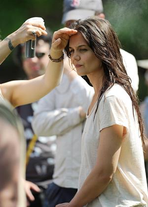 Katie Holmes Pictures Katie Holmes Films  Mania Days  in Washington Square Park (May 21, 2013)