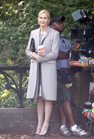 Kelly Rutherford - On the set of Gossip Girl in New York - September 10, 2012