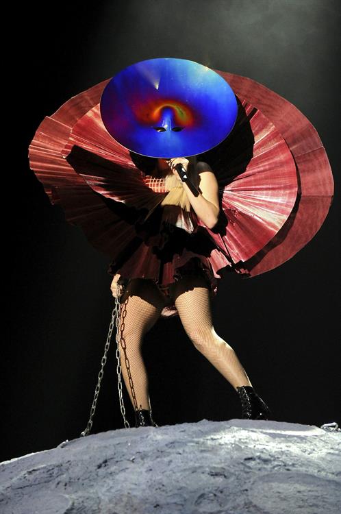 Lady Gaga - 2011 MTV European Music Awards 11/6/11  