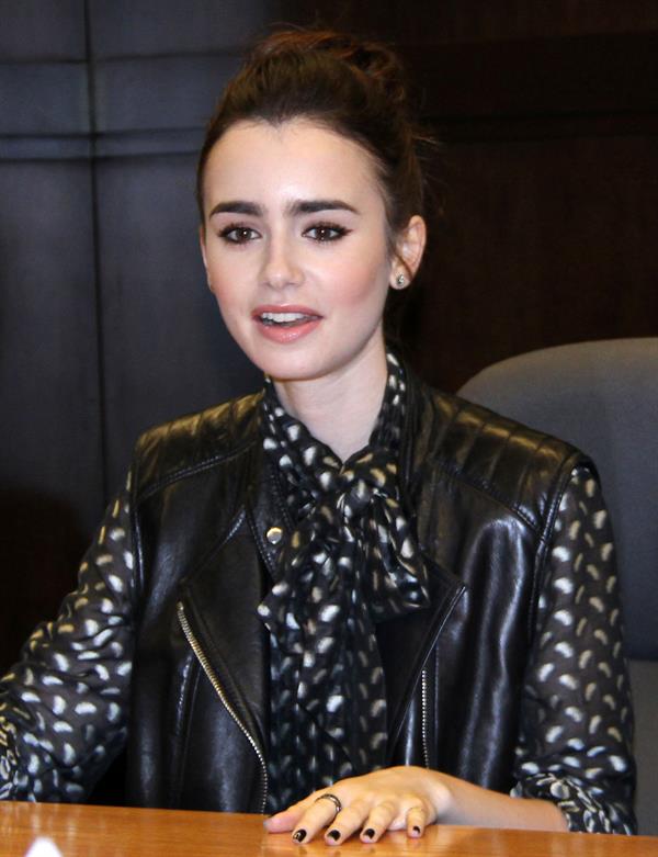 Lily Collins  Clockwork Princess  book release event in Los Angeles - March 21, 2013 