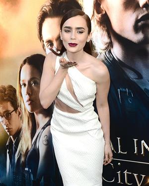 Lily Collins The Mortal Instruments City Of Bones Premiere LA 8/12/2013 