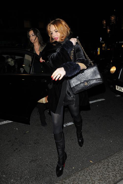 Lindsay Lohan Outside China Tang restaurant in London - Jan 4, 2013
