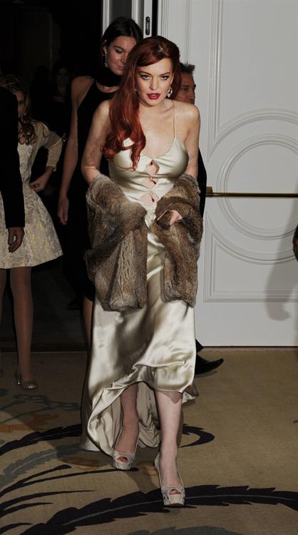 Lindsay Lohan  Liz & Dick  Los Angeles Premiere (November 20, 2012) 