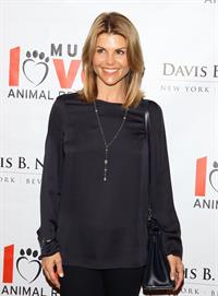 Lori Loughlin Makeovers For Mutts Fundraiser (March 14, 2013) 