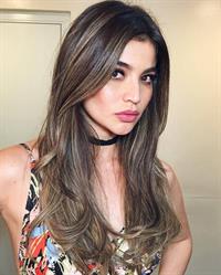 Anne Curtis