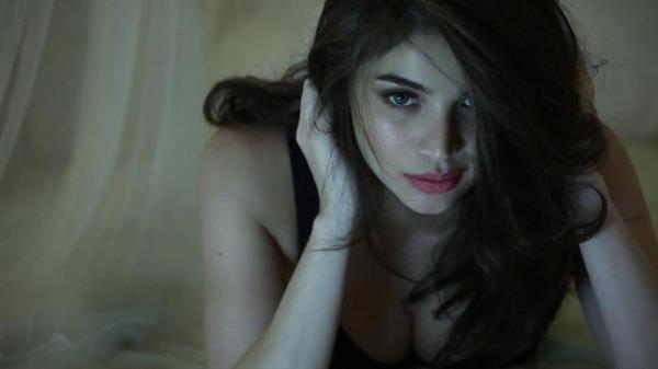 Anne Curtis