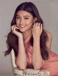 Liza Soberano
