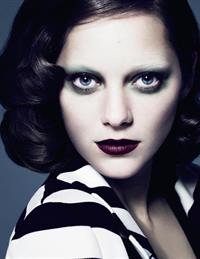 Marion Cotillard - Mert Alas & Marcus Piggott Photoshoot 2010 For Vogue 