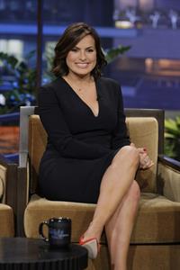 Mariska Hargitay  The Tonight Show With Jay Leno  - Season 22 - Nov. 8, 2013 