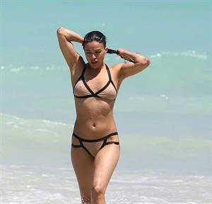 Michelle Rodriguez enjoying the sun at Miami Beach April 26-2013 
