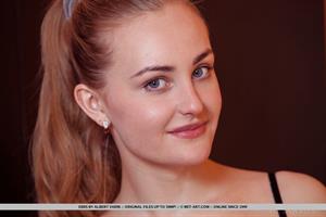Eidis Pictures Eidis in Presenting Eidis for MetArt -