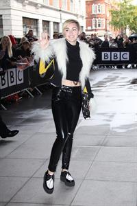 Miley Cyrus – BBC Radio 1 arrival in London 11/12/13  
