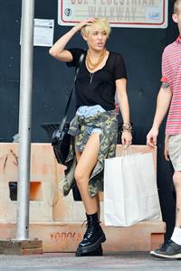 Miley Cyrus - Out shopping in New York City August 23, 2012