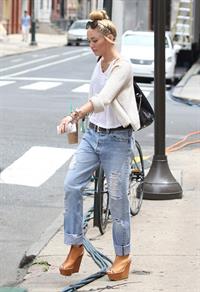 Miley Cyrus - Out with Happy in Philadelphia (August 7th 2012)