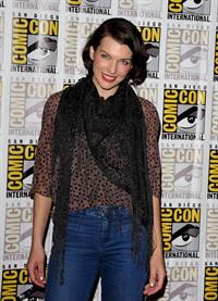 Milla Jovovich -  Resident Evil: Retribution  Press Room at Comic-Con 2012 in San Diego (July 13, 2012)