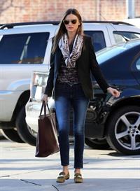 Miranda kerr outside a spa in LA on January 4th 2013  