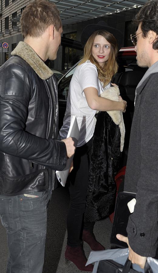 Mischa Barton At her Hotel in Berlin - October 26, 2012