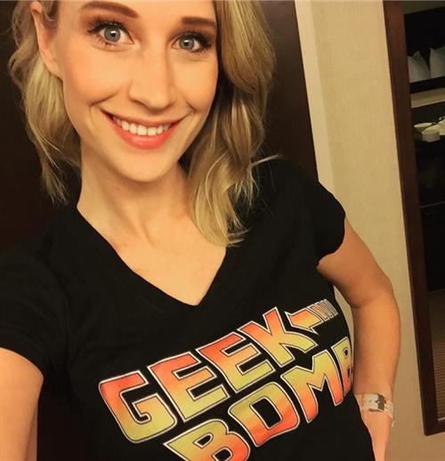 Maude Garrett taking a selfie
