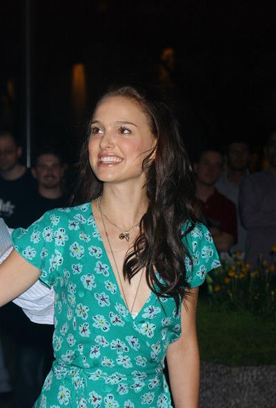Natalie Portman – “Garden State” NY Premiere 8/12/04  