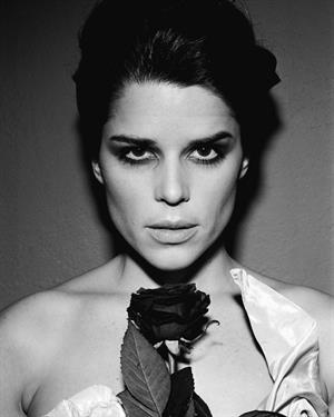 Neve Campbell - Matt Holyoaks Photoshoot 