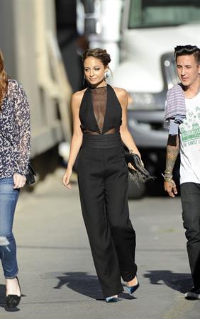 Nicole Richie arrives at the Jimmy Kimmel Show 09.04.13 